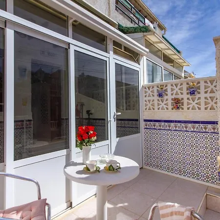 Holiday home In With Kitchen Torrevieja